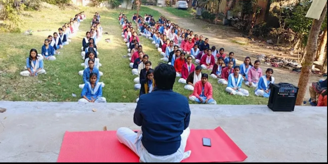 STUDENT YOGA & WELLNESS PROGRAM